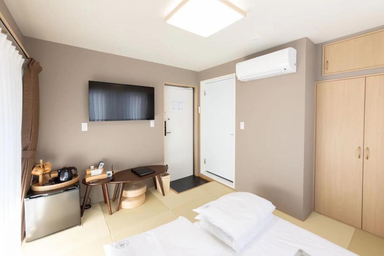 Hotel Light - Vacation 17225v *