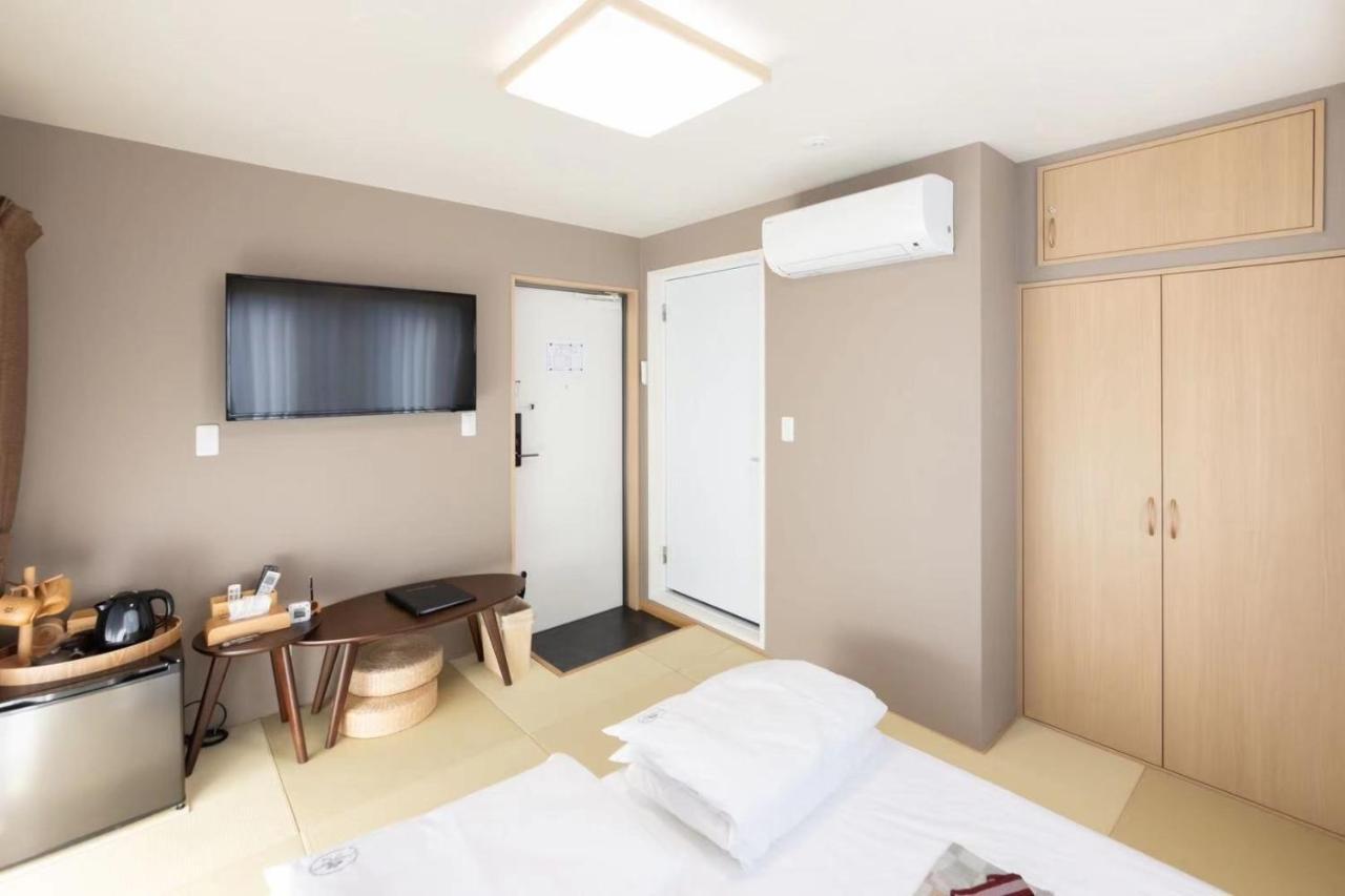 Light - Vacation 17225v