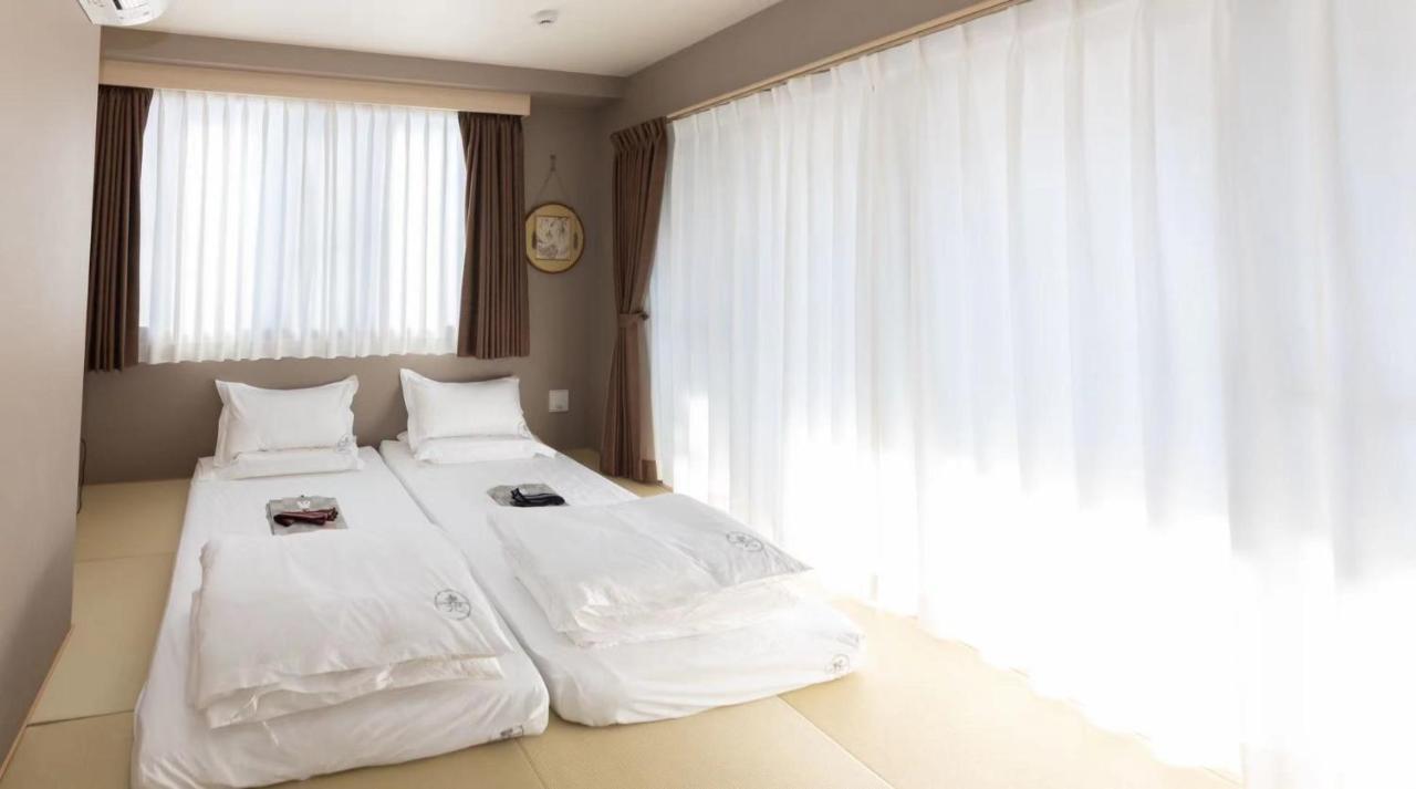 Light - Vacation 17225v Hotel *