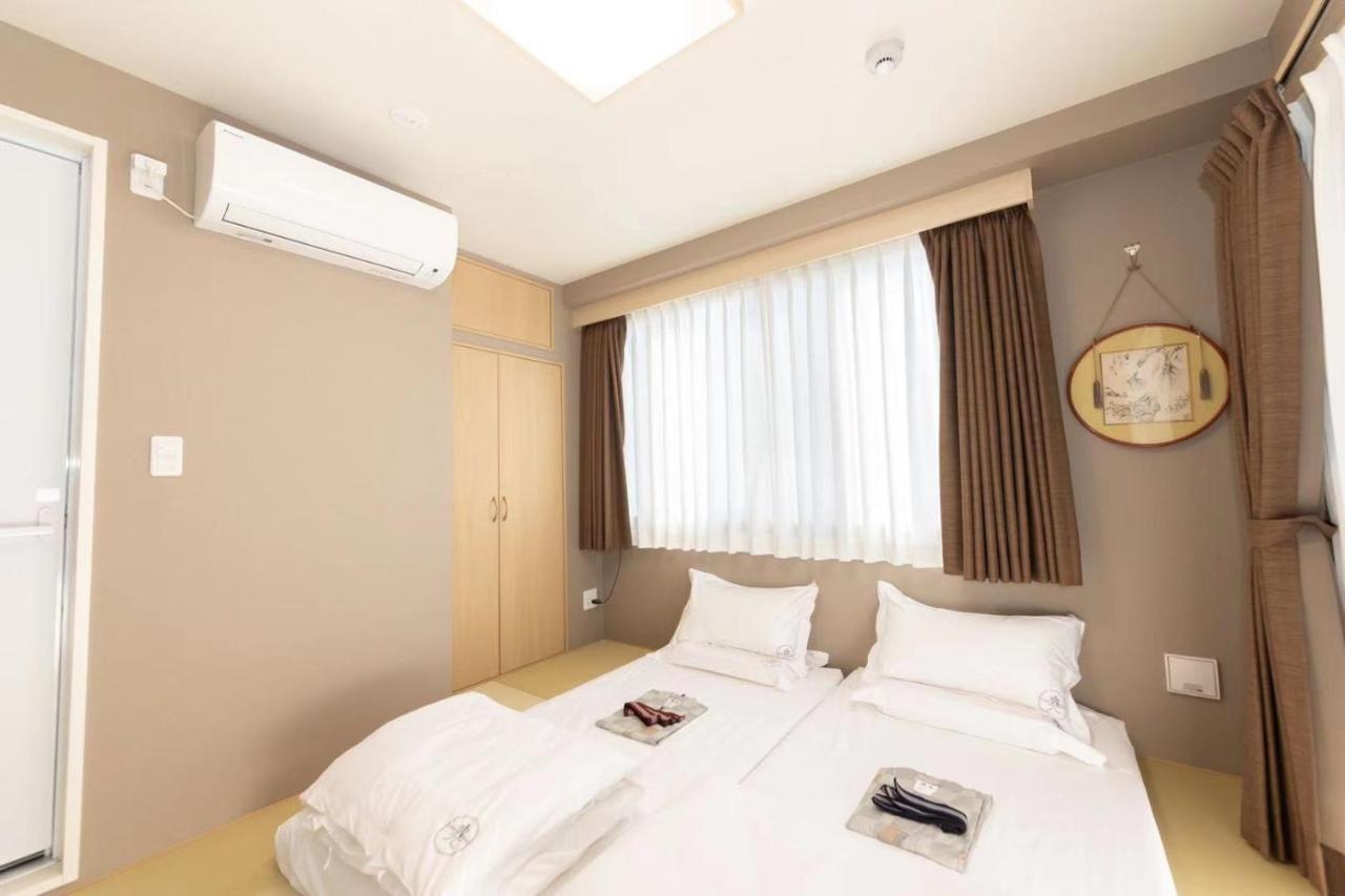 Light - Vacation 17225v Hotel *